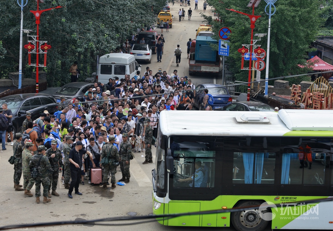 K396次列车第二批400多名乘客脱困