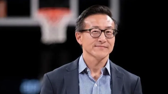 张勇卸任荣获&ldquo;功勋阿里人&rdquo;蔡崇信正式履新阿里董事长